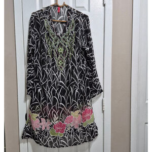 Women's MANYA Black White Floral Beaded Kaftan L